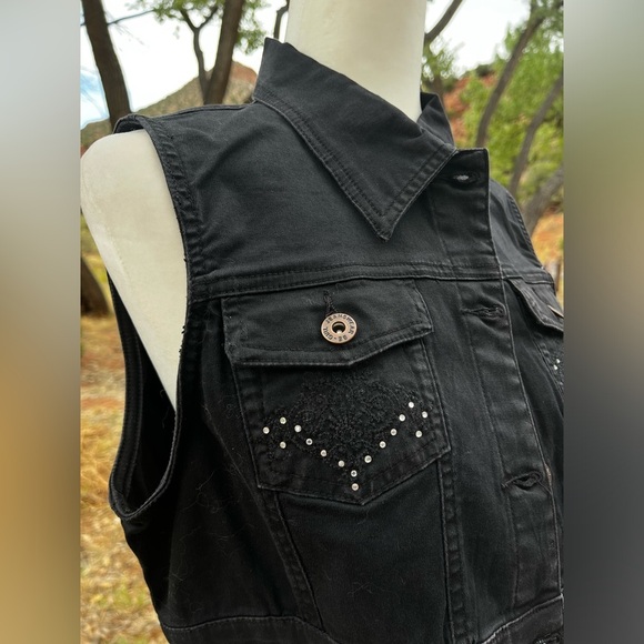 Rhinestone Denim Vest - Picture 3 of 9